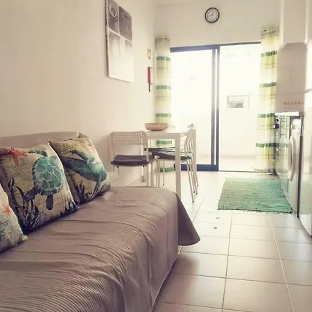 Apartment Ruffus Beach House Portimao