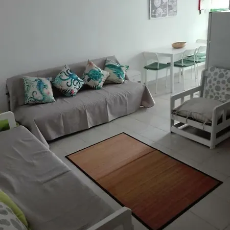 公寓 Ruffus Beach House *